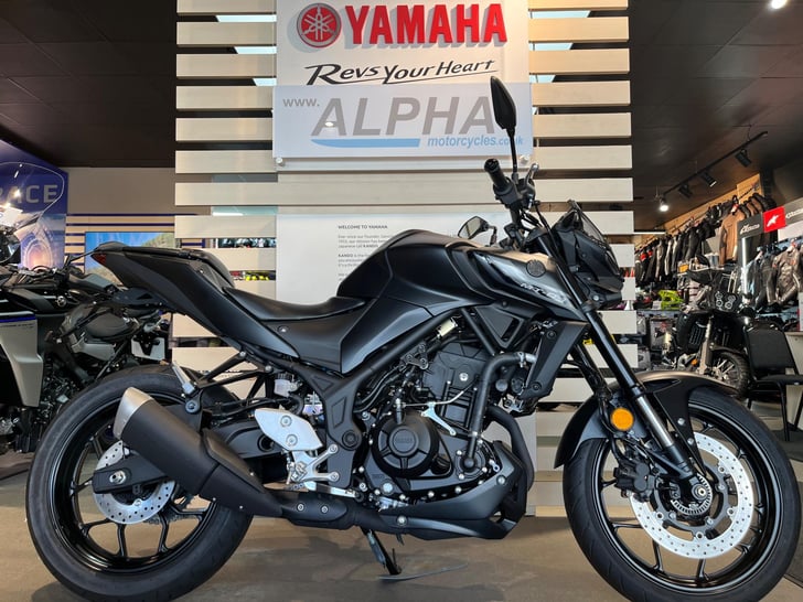 Yamaha MT-03 300 ABS HYPER-NAKED