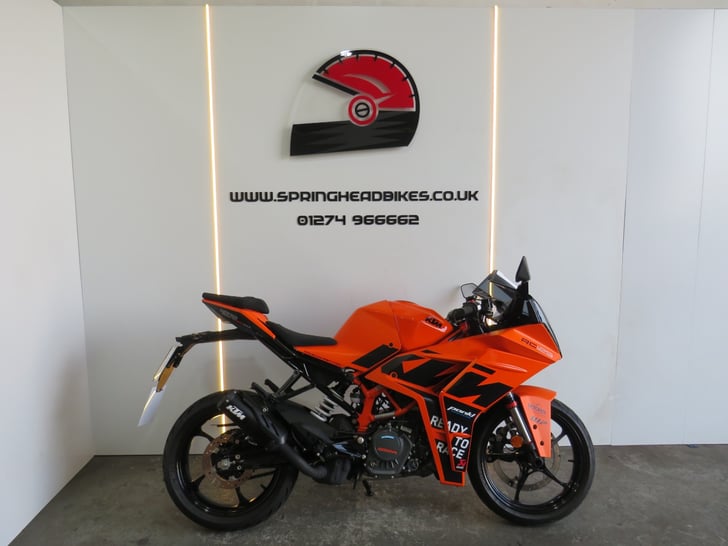 KTM RC 125 ABS