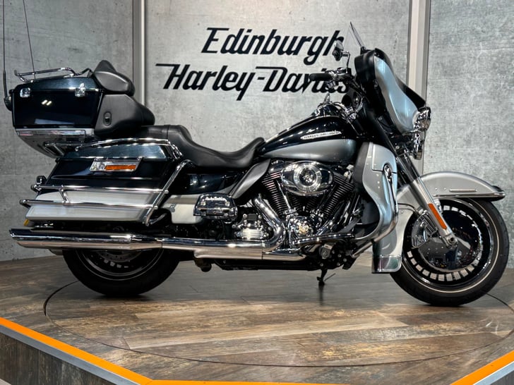 HARLEY-DAVIDSON TOURING FLHTK ELECTRA GLIDE ULTRA LIMITED