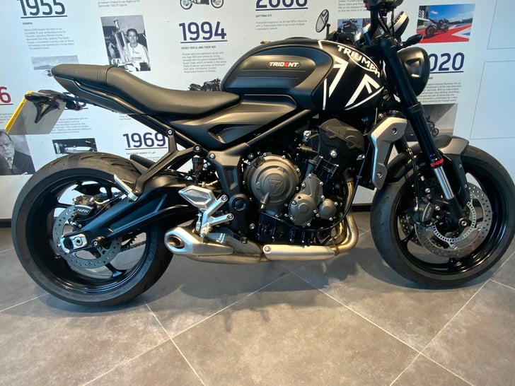 Triumph TRIDENT 660