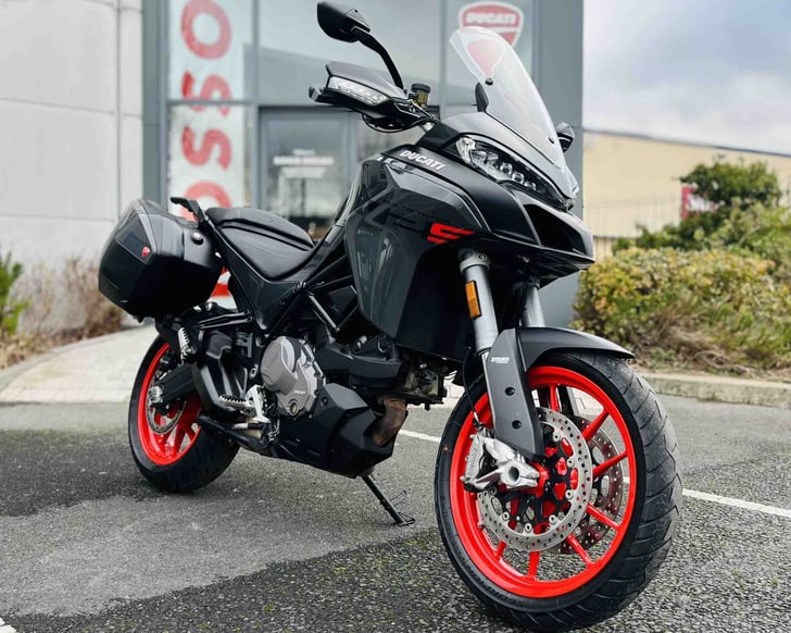Ducati MTS V2 S 