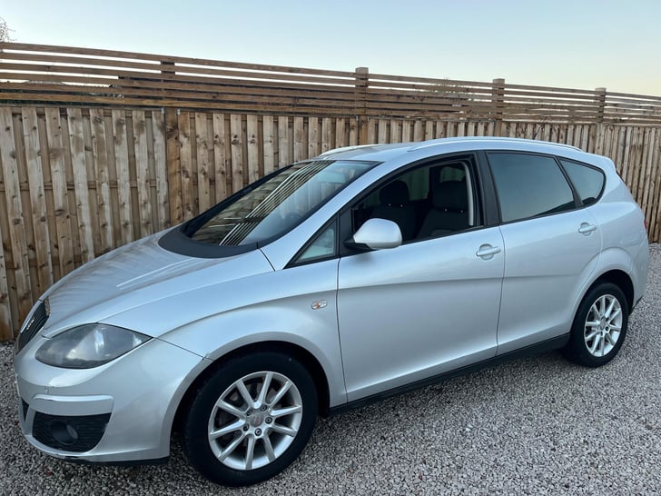 Seat ALTEA XL for sale in Chesterfield