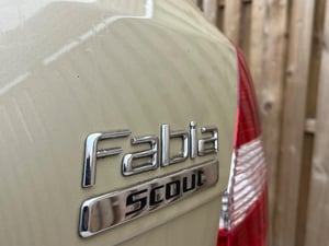 Used Skoda FABIA FABIA 1.2 TSI SCOUT EURO 5 5DR for sale in Chesterfield | Image 3