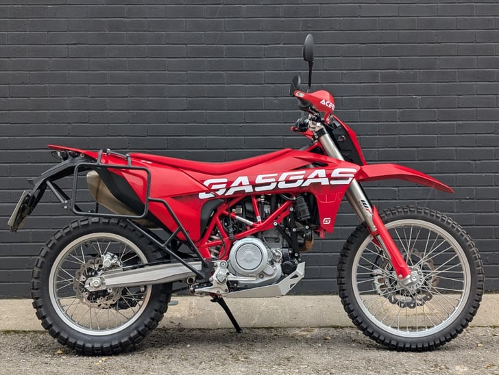 GasGas ES 700