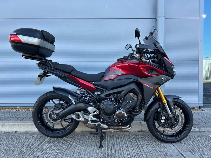 Yamaha TRACER 900