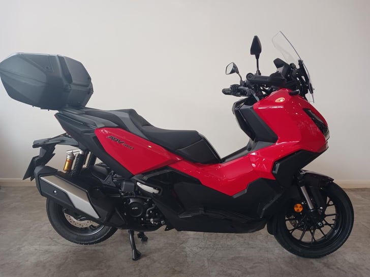 HONDA ADV 350
