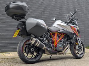 Used KTM  1290 SUPER DUKE GT ABS for sale in Nottingham | Image 2