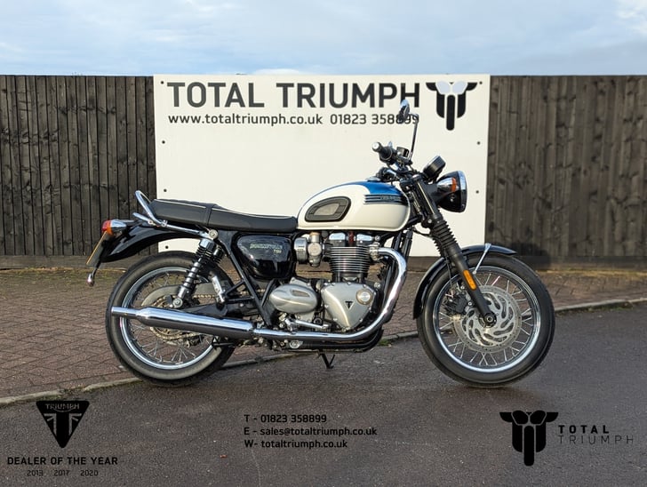 TRIUMPH BONNEVILLE T120