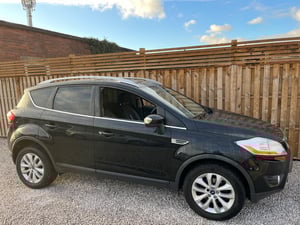 Used Ford KUGA KUGA 2.0 TDCI TITANIUM POWERSHIFT AWD EURO 5 5DR for sale in Chesterfield | Image 2