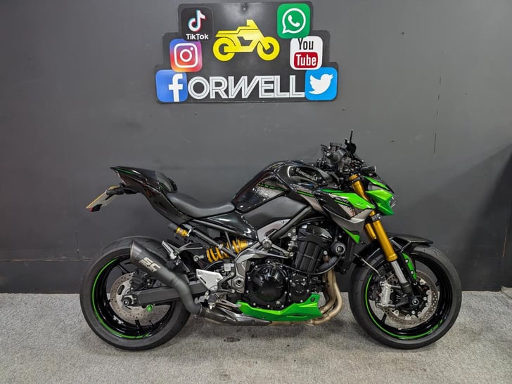 Kawasaki Z900SE MPFNN 23YM 