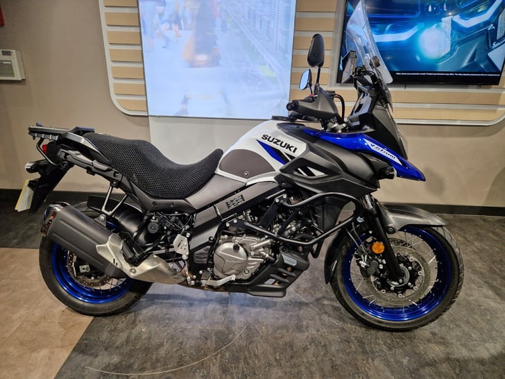 SUZUKI V-STROM 650 XT