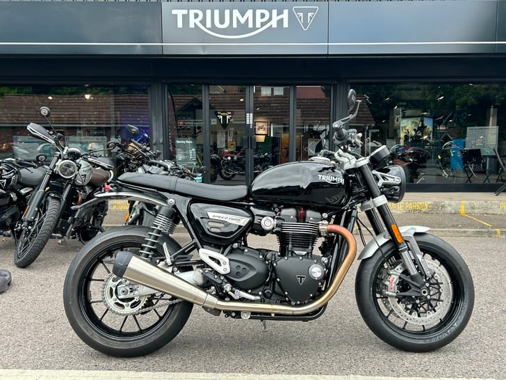 Triumph SPEED TWIN 1200