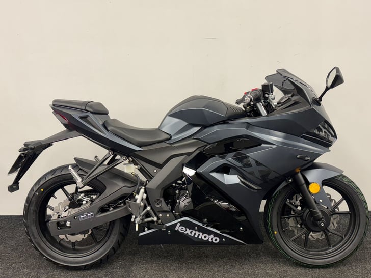 Lexmoto LXS 125 
