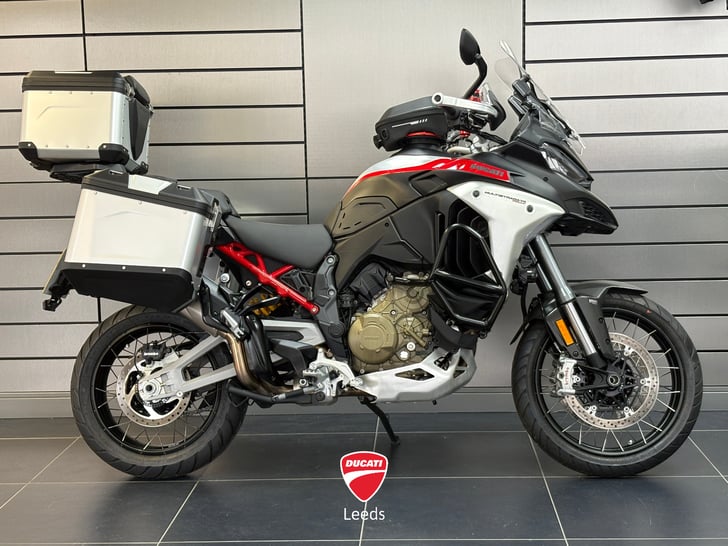 Ducati Multistrada V4 Rally Full Adventure