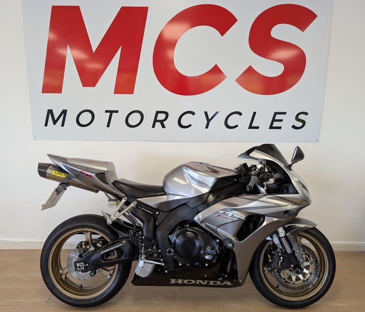 Honda CBR1000RR FIREBLADE SP