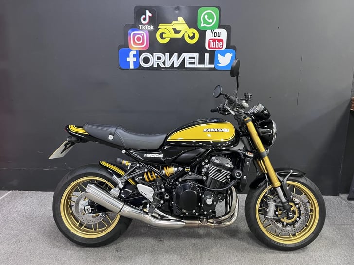 Kawasaki Z900RS SE NRFNB 24YM 