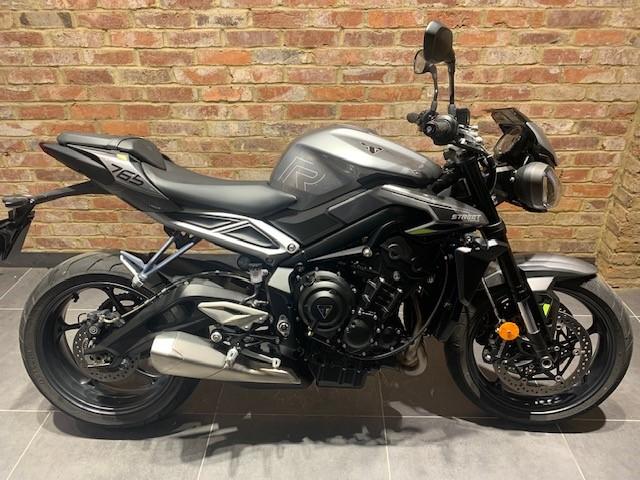 TRIUMPH STREET TRIPLE R