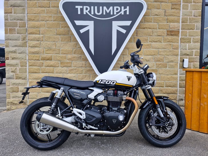 Triumph SPEED TWIN 1200