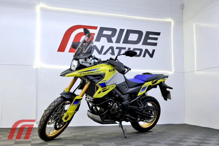 Suzuki DL 1050 RJ M3 V-STROM DE 