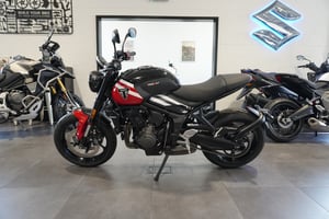Triumph TRIDENT 660