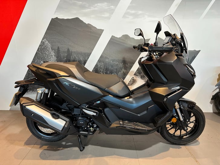 Honda ADV 350