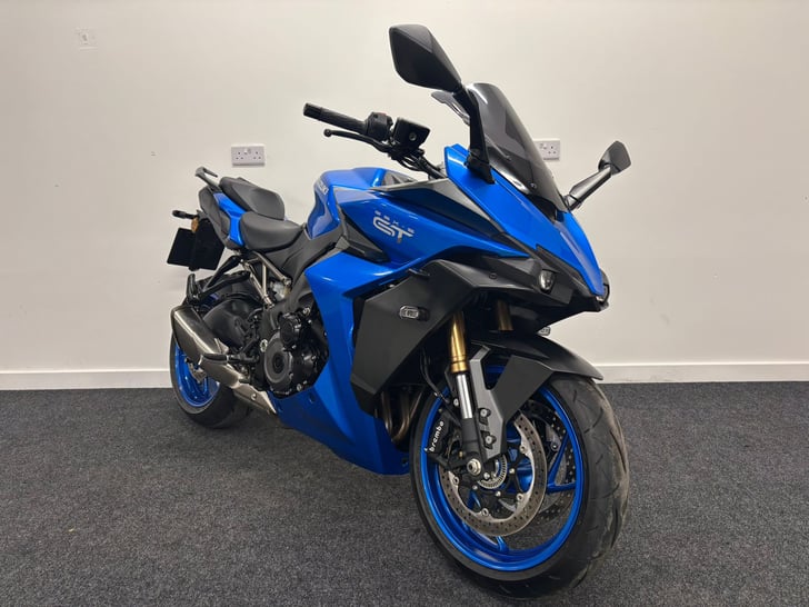 Suzuki GSX-S1000GT