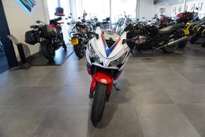 Honda CBR1000RR FIREBLADE