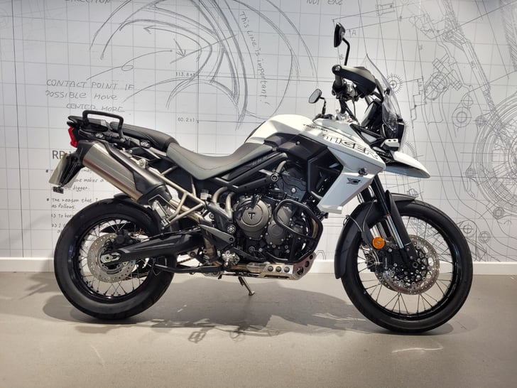 Triumph TIGER 800 XCA