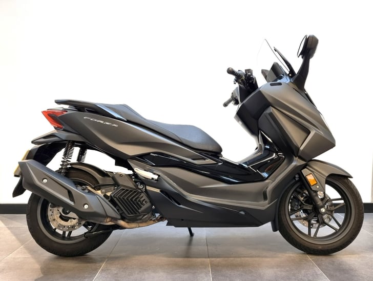 Honda FORZA 125
