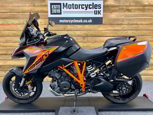 Used KTM 1290 SUPERDUKE GT 1290 SUPER DUKE GT for sale in Swindon | Image 2