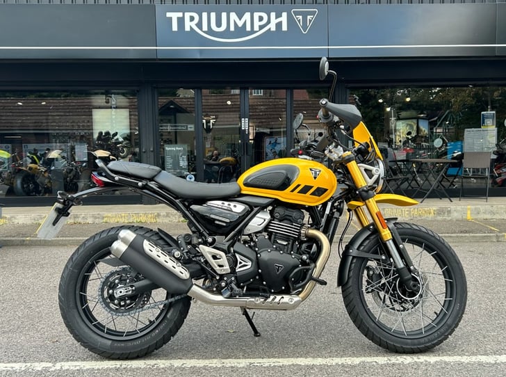Triumph SCRAMBLER 400 XC