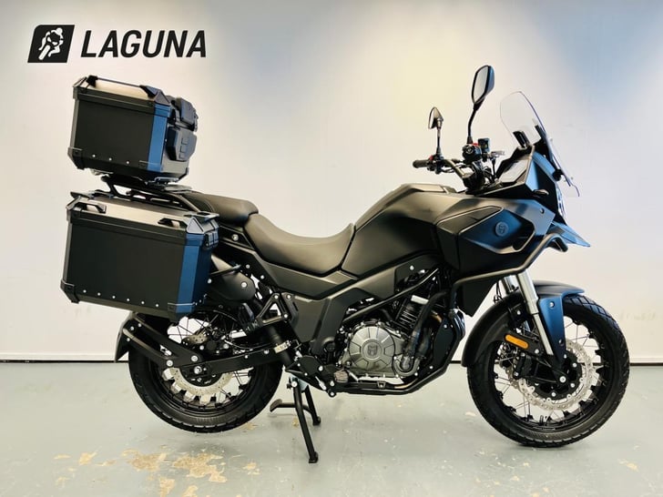Mutt STRAVAIG 401 FULL LUGGAGE 