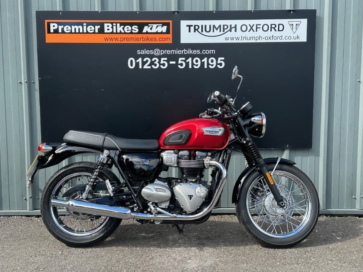 Triumph BONNEVILLE T100
