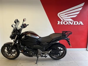 Used Honda NC750S NC750S 750 for sale in Newcastle upon Tyne | Image 2