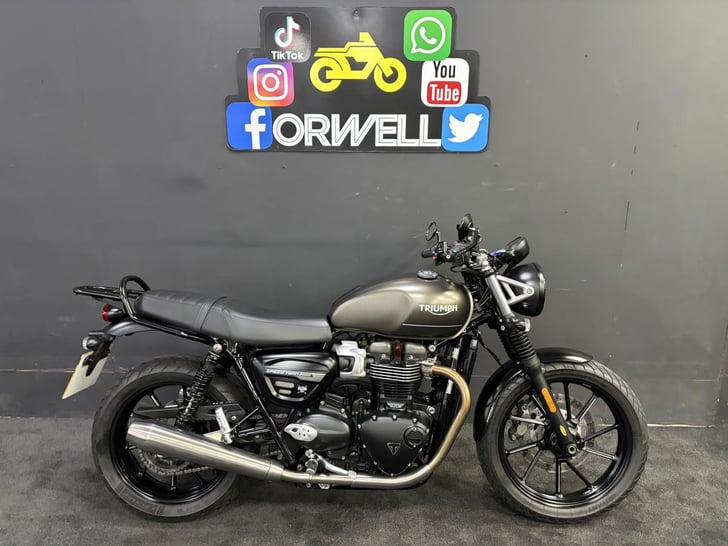 Triumph SPEED TWIN 900