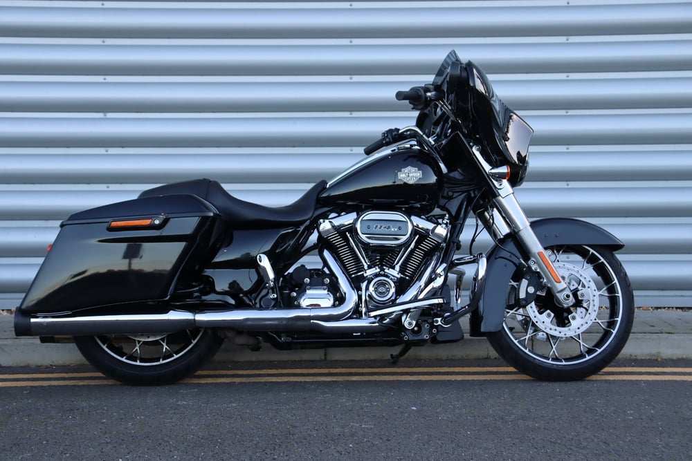 Used street glide for 2024 sale