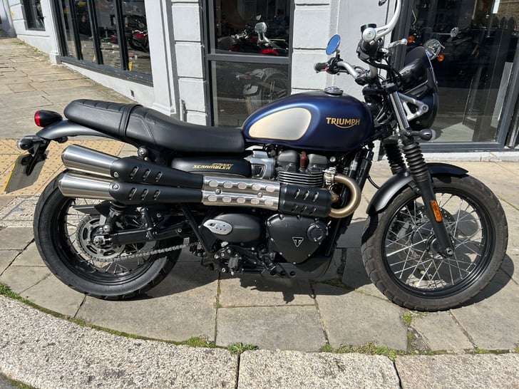 Triumph STREET SCRAMBLER