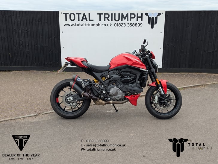DUCATI MONSTER 937 PLUS