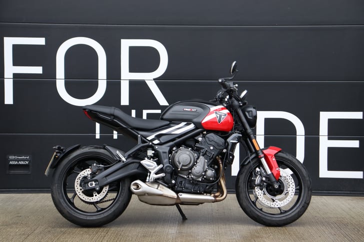 Triumph TRIDENT 660