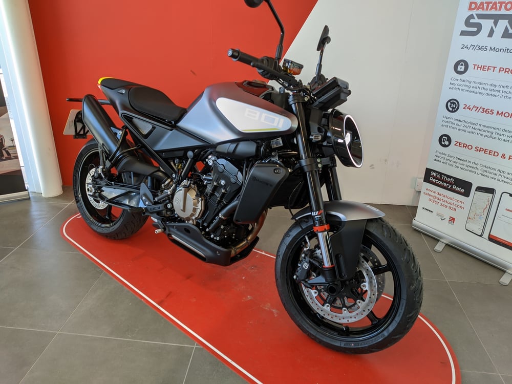 Used Husqvarna VITPILEN 801 VITPILEN 801 for sale in Newcastle-under-Lyme