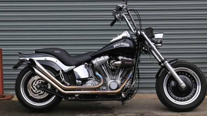 HARLEY-DAVIDSON SOFTAIL FXST STANDARD