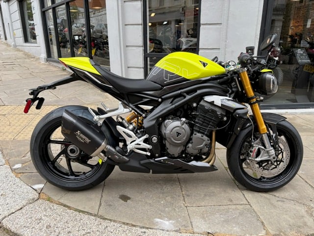 Triumph SPEED TRIPLE 1200 RX