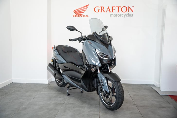 YAMAHA XMAX 300 TECH MAX