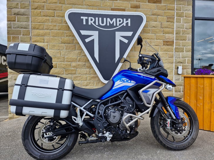 TRIUMPH TIGER 900 GT PRO