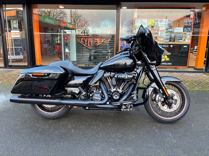 Harley-Davidson Street Glide ST