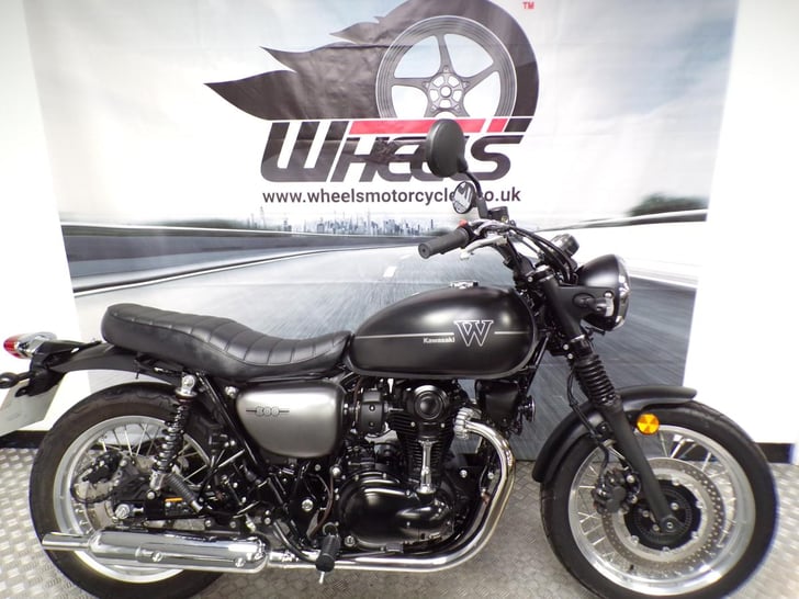 Kawasaki W800