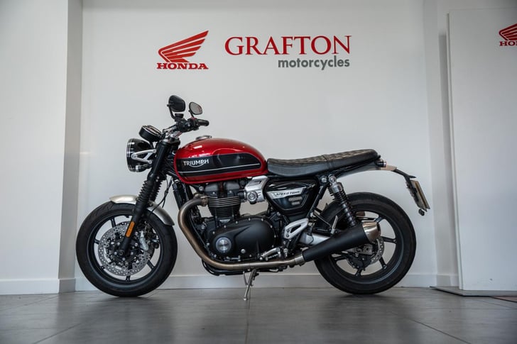 Triumph SPEED TWIN