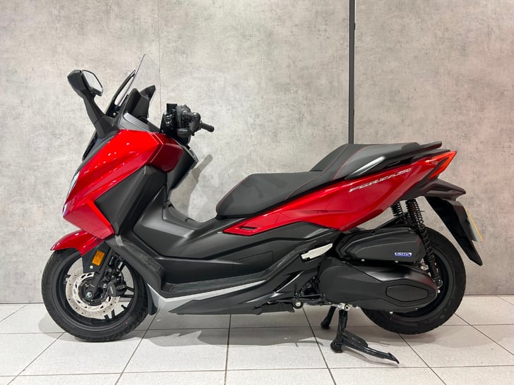Honda FORZA 350