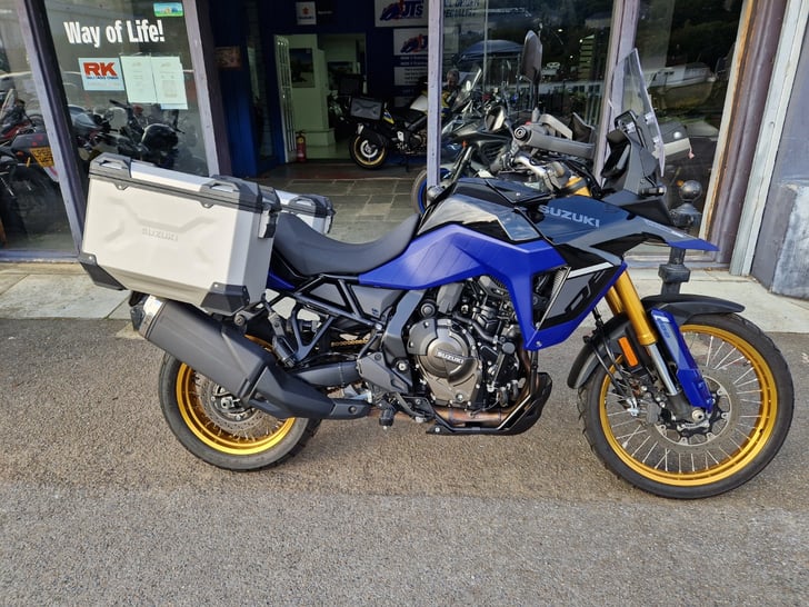 Suzuki V-STROM 800DE