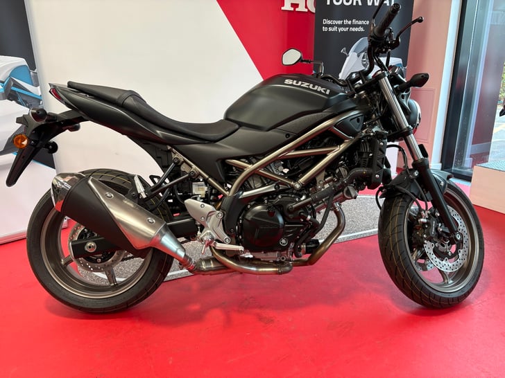 SUZUKI SV650A